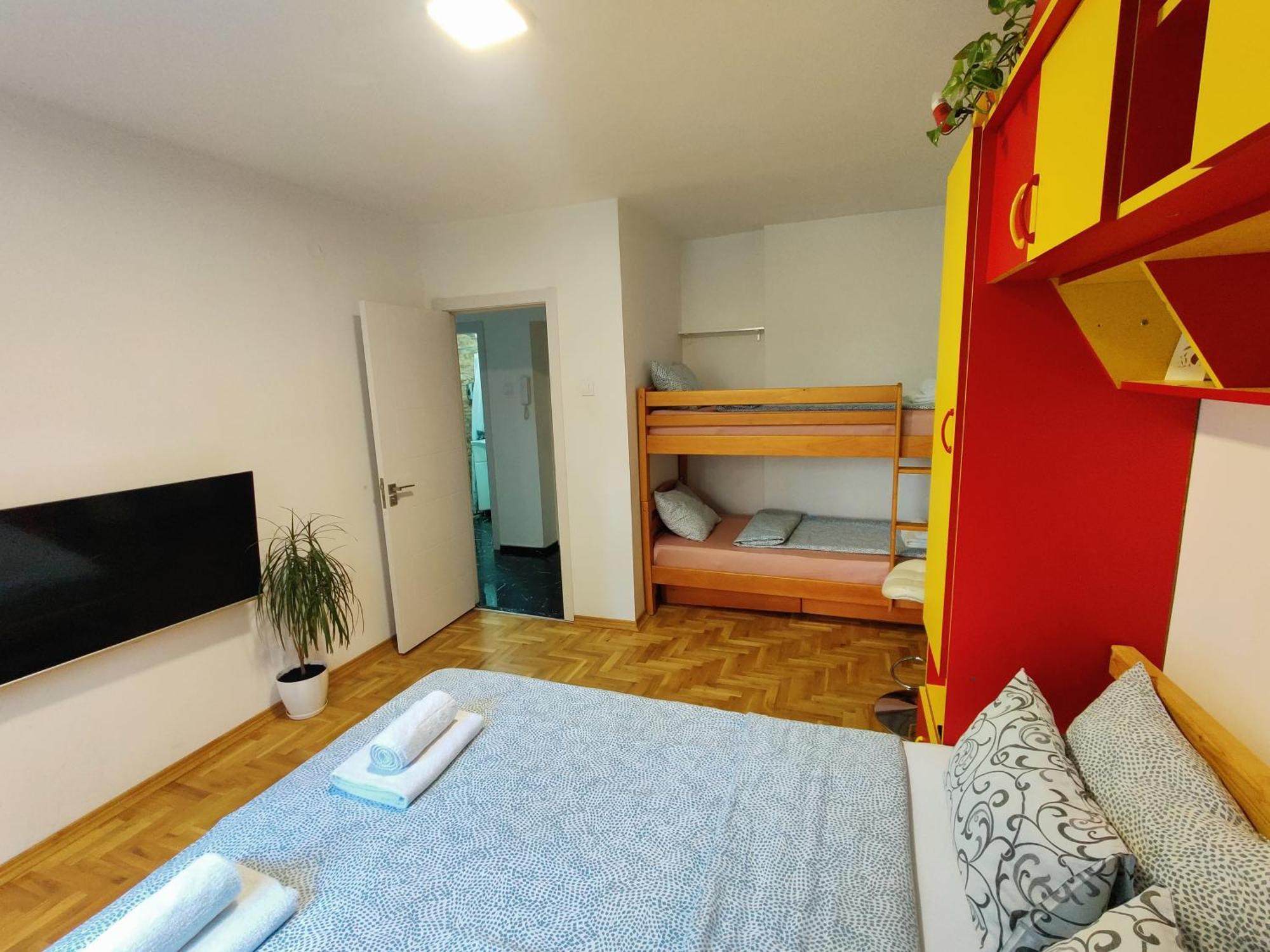 Ana Apartment Novi Sad Eksteriør billede