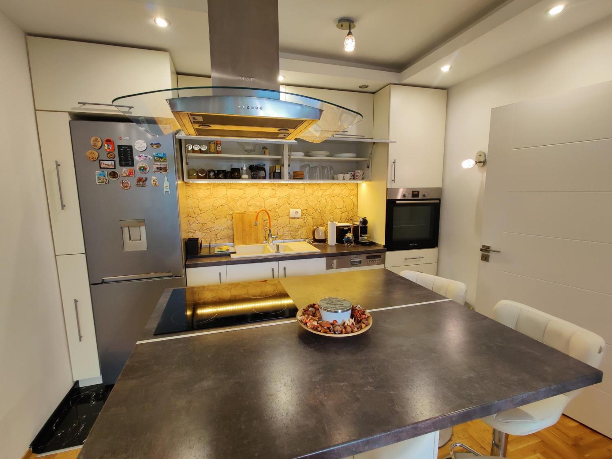Ana Apartment Novi Sad Eksteriør billede